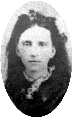 450 X 450  De Pauw Displays Portraits 2017  Final  Part2