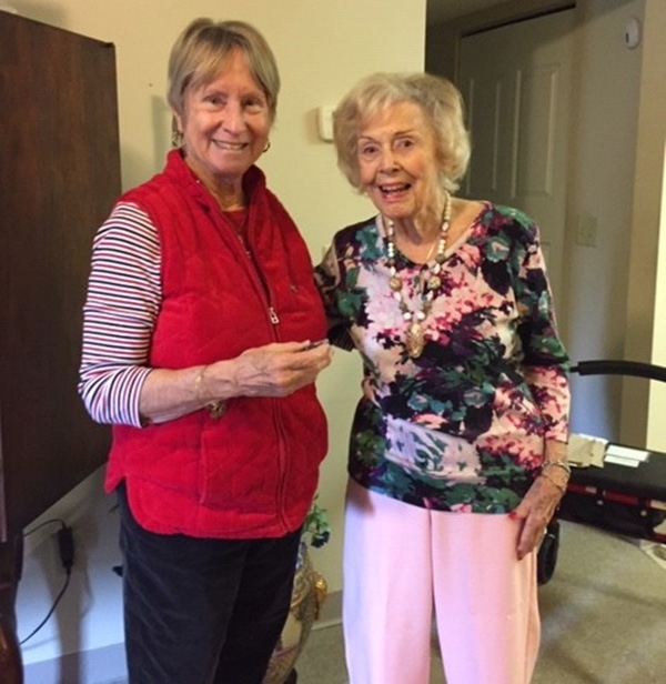 Helen Monoxelos Dean