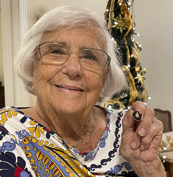 Jane Taylor Von Thron