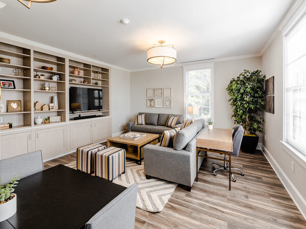 Photo Gallery Image #3