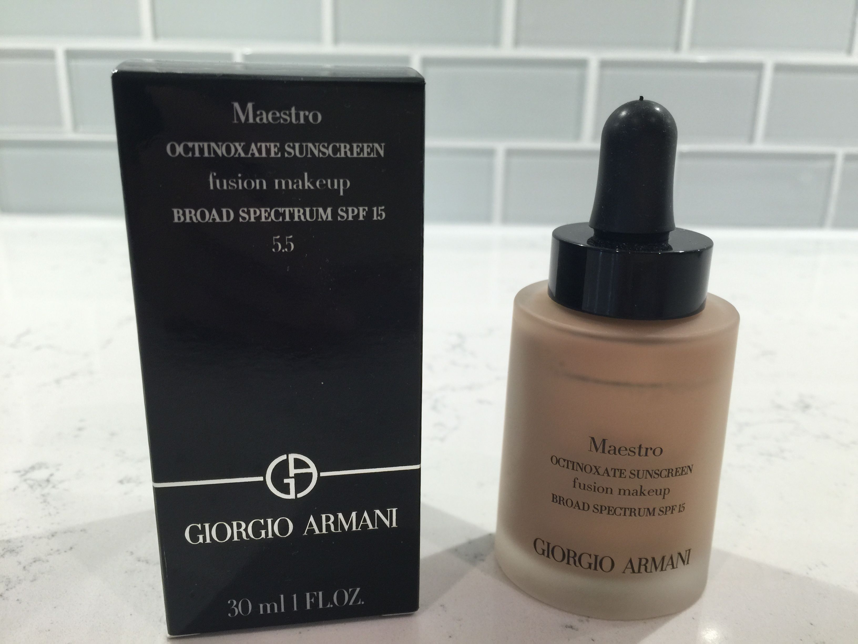 giorgio armani beauty maestro fusion makeup octinoxate sunscreen spf 15